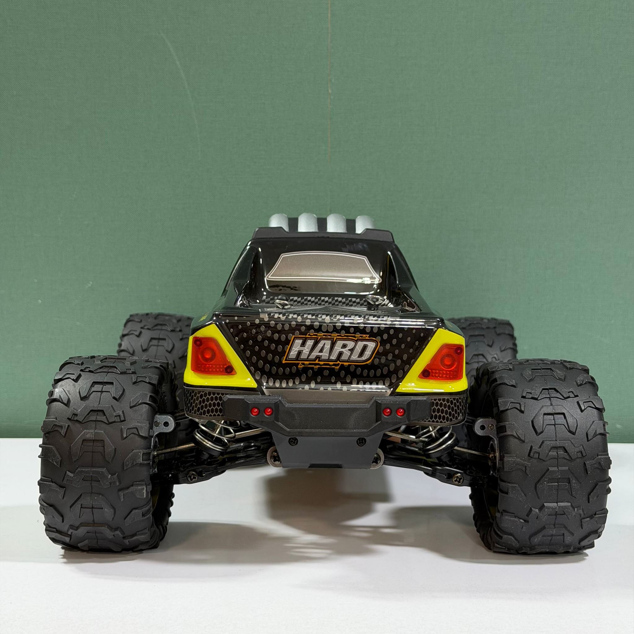 photo_2_2025-12-15_03-45-36