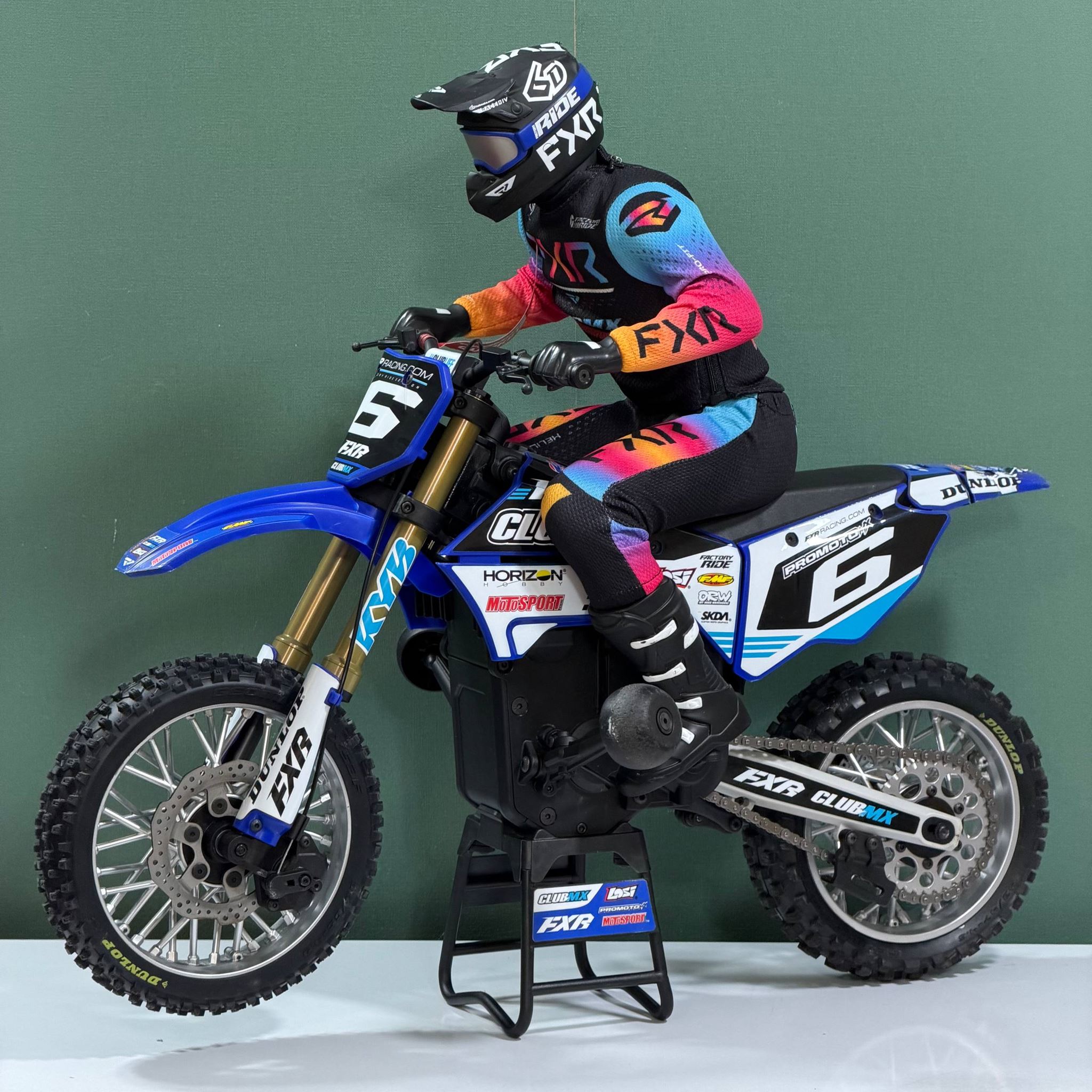 photo_5_2025-12-15_03-44-31